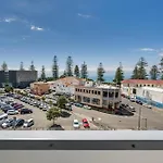 Art Deco Escape - Napier Holiday Home