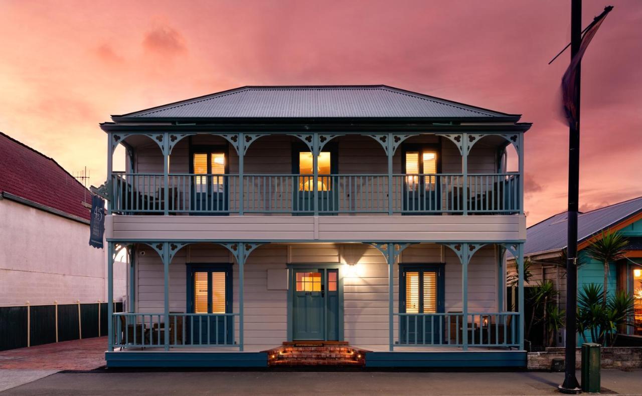 Bed & Breakfast 415 Marine Parade