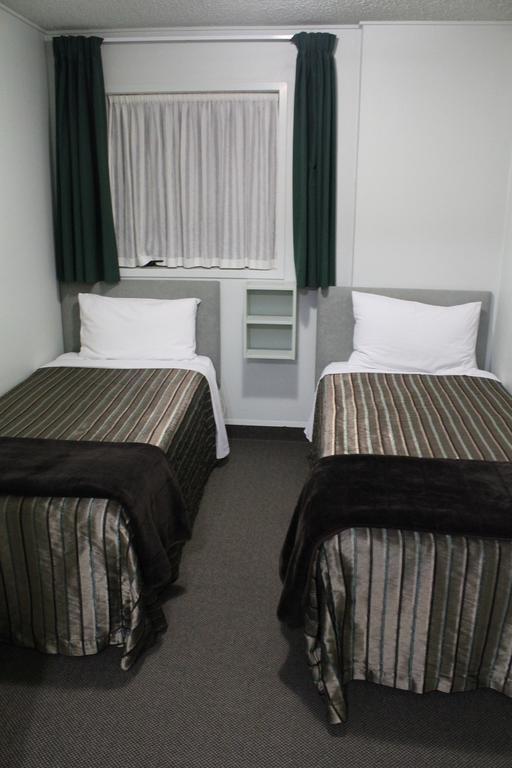 Motel Edgewater Motor 4*