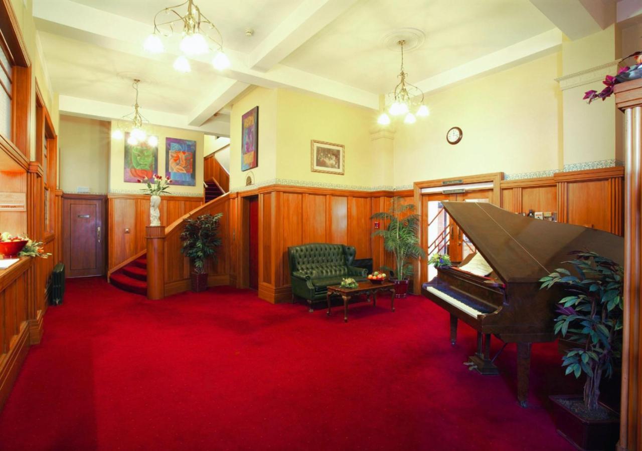 Hotel The County Napier