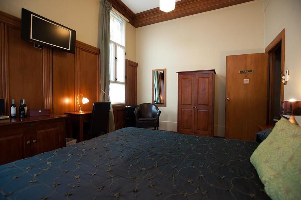 The County 5* Napier