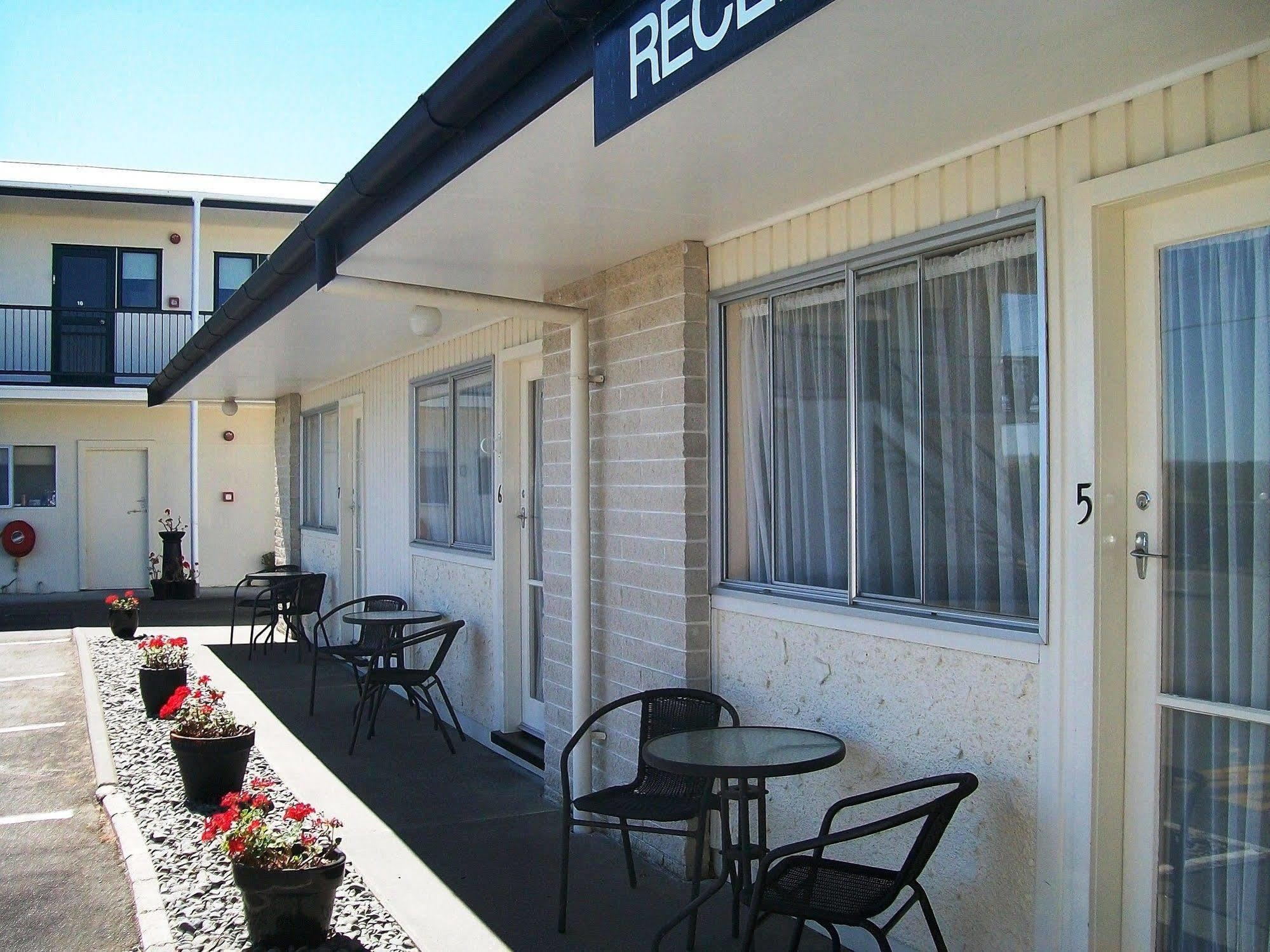 Cedar Court Motel Napier