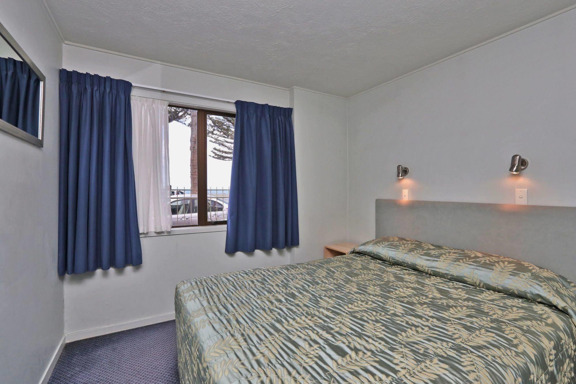 Motel Edgewater Motor 4*