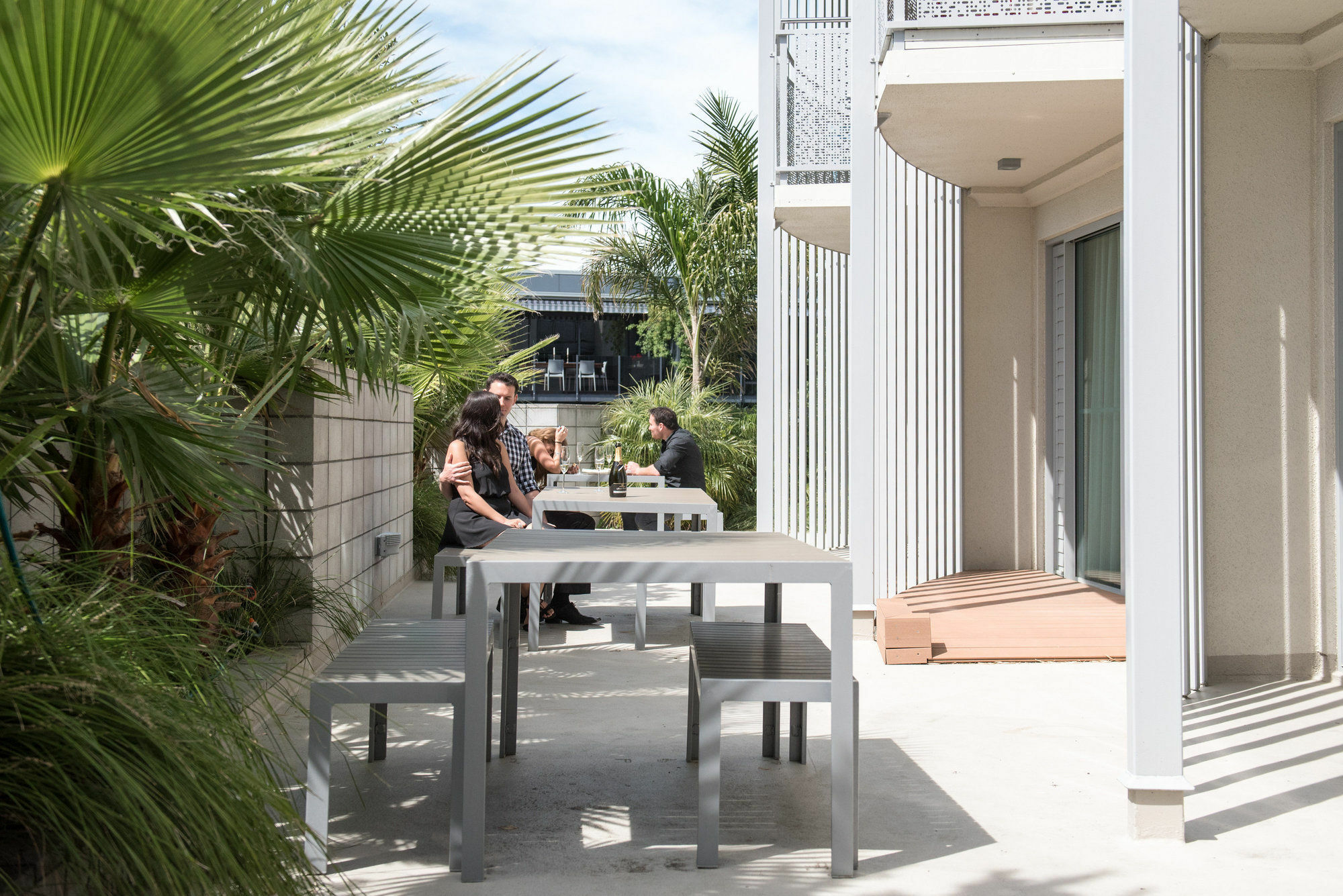Navigate Seaside & Aparthotel