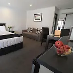 Palm City Motor Inn