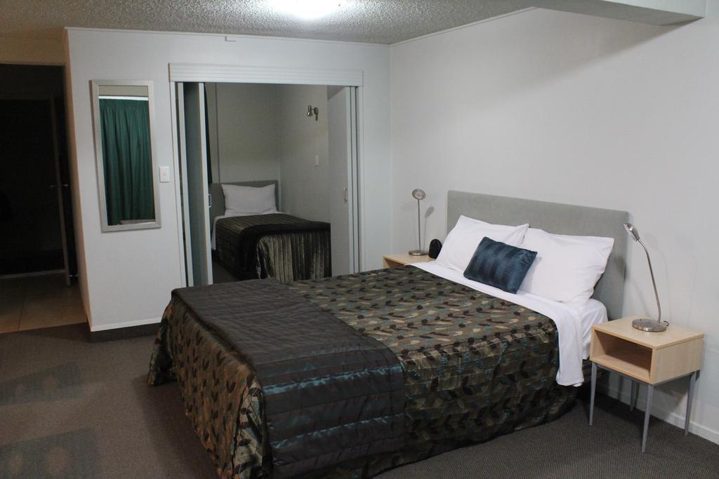 Motel Edgewater Motor 4*