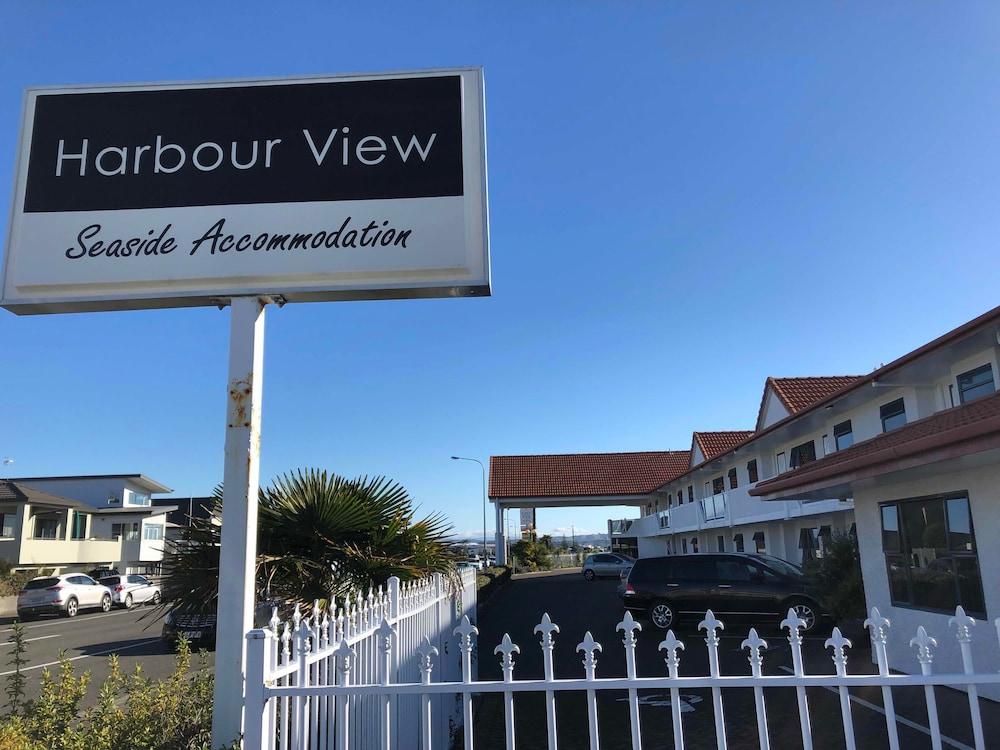 Harbour View On Ahuriri In Nz With Sea View Motel 4*