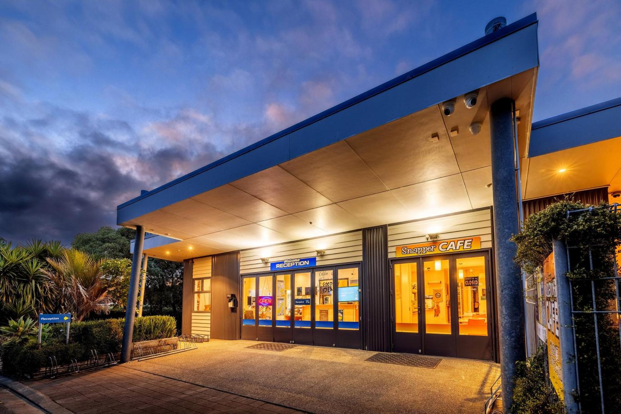 10 & Holiday park 4*
