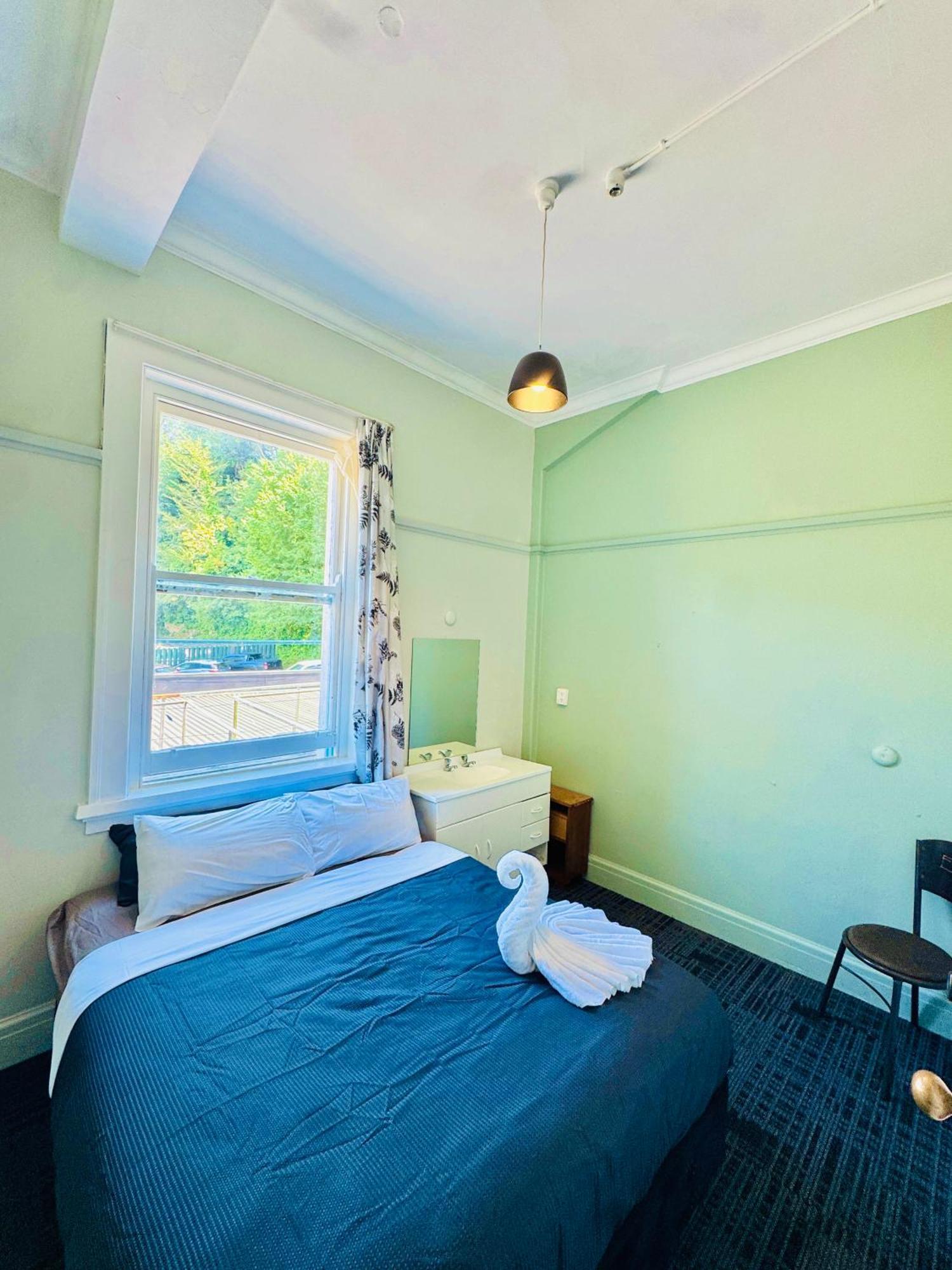 Crashpalace Backpackers