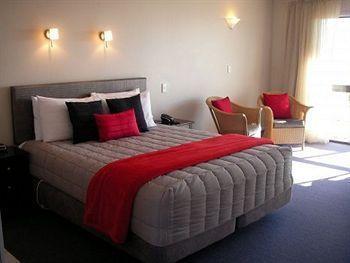 Motel Harbour View On Ahuriri In Nz With Sea View