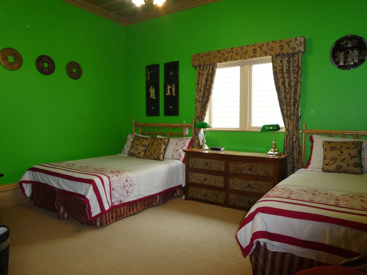 Sea Breeze Guest house *