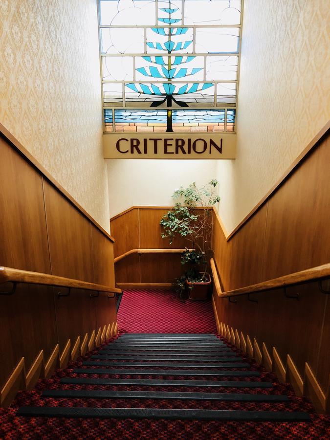 Criterion Art Deco Backpackers